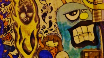 Buenos Aires graffiti BIGHEAD dancing girl